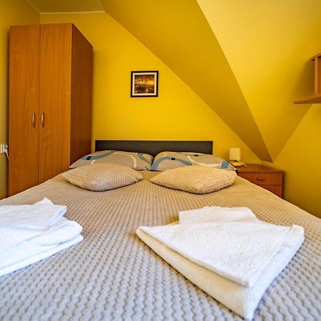 Bronisia Jastarnia Apartment Luaran gambar
