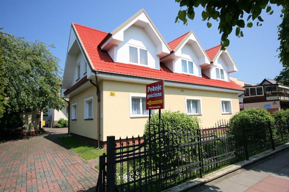 Bronisia Jastarnia Apartment Luaran gambar